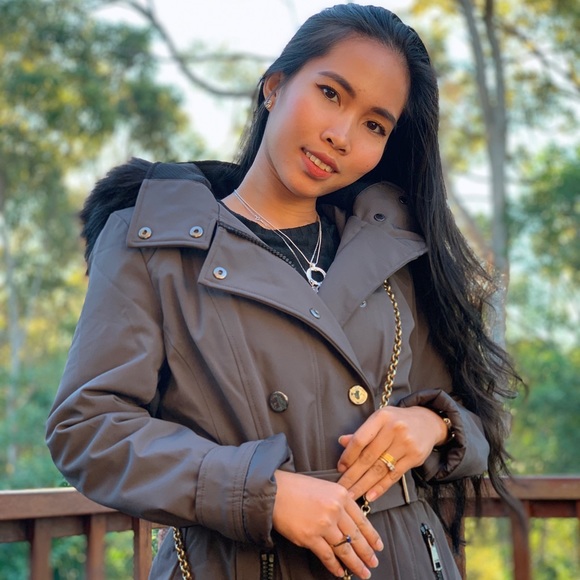 Meet your Posher, Marjolyn - Picture 1 of 1